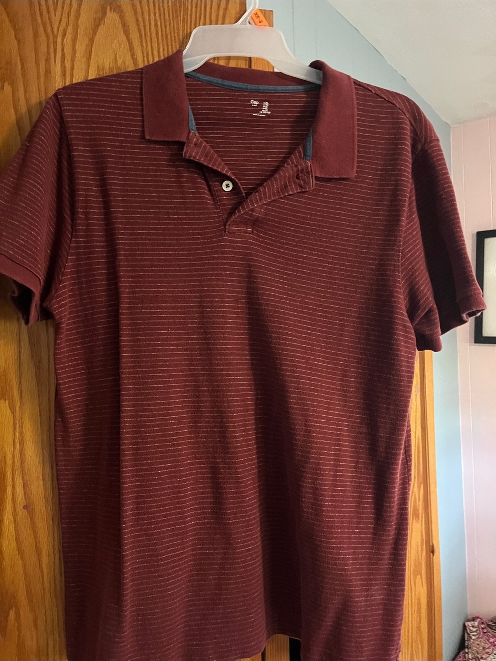 GAP Men's Maroon Thin-Stripe Polo